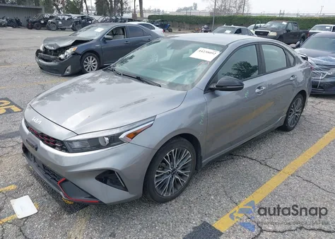 2023 Kia Forte Gt-Line z USA, uszkodzony, nr VIN 3KPF54ADXPE602815